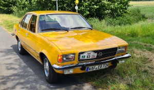 Opel Rekord 1975