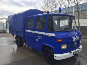 Daimler Benz L 407 D DoKa-Pritsche THW 1976