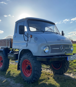 Mercedes Benz Unimog 411 Westfalia 1962