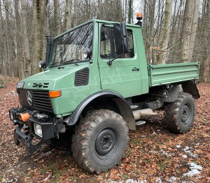 Mercedes Benz Unimog 424 U1200 1984