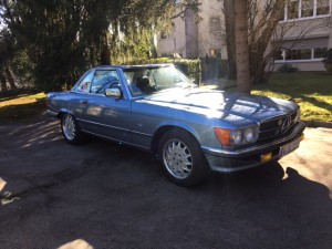 Mercedes Benz 560 SL R 107 1988