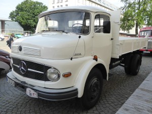 Mercedes Benz LK 323 1961